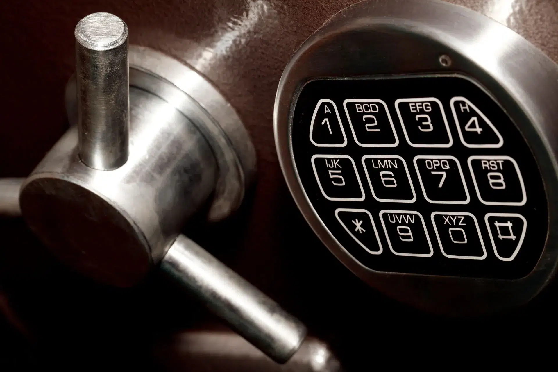 safe and vault locksmith services